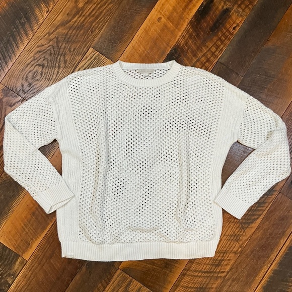 Barefoot Dreams Sunbleached Open Stitch Pullover Sweater in Pearl White Size L - Picture 2 of 7